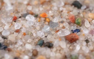 Observer le sable au microscope : techniques d’analyse et révélations scientifiques